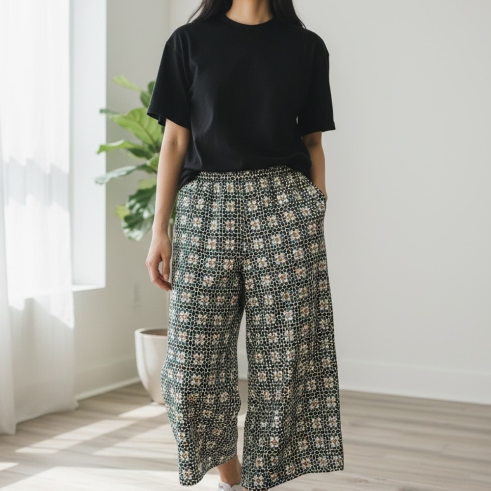 Theory silk smocked culotte pants small